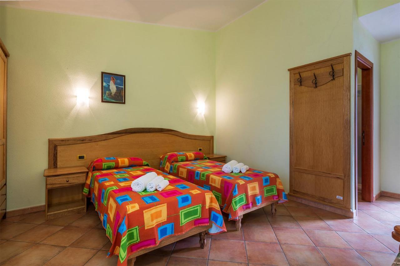 Hotel Is Murtas Jerzu Exteriér fotografie