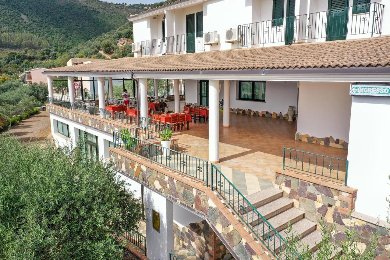 Hotel Is Murtas Jerzu Exteriér fotografie